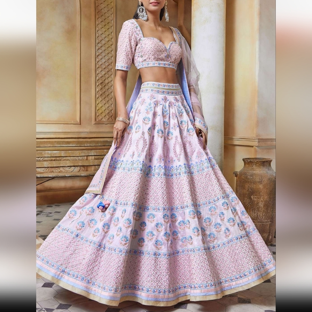 Ariyana Couture Pink & Blue silk embroidered lehenga